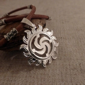 Символ Рода в Солнышке